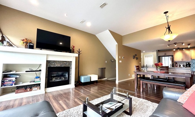 Scotch Creek Casa | Shuswap Lakeside Retreat - Scotch Creek, BC. Shuswap del norte