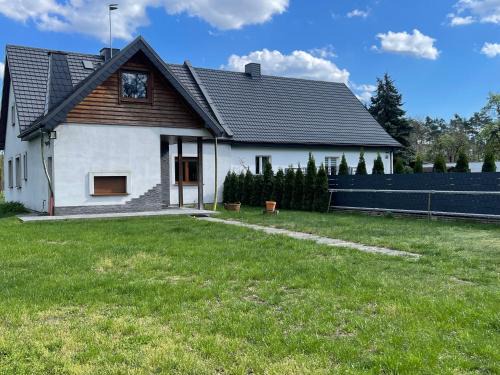 Kazimierz Biskupi Casa | Siedlisko Mokra - Leśniczówka pod Jaworem