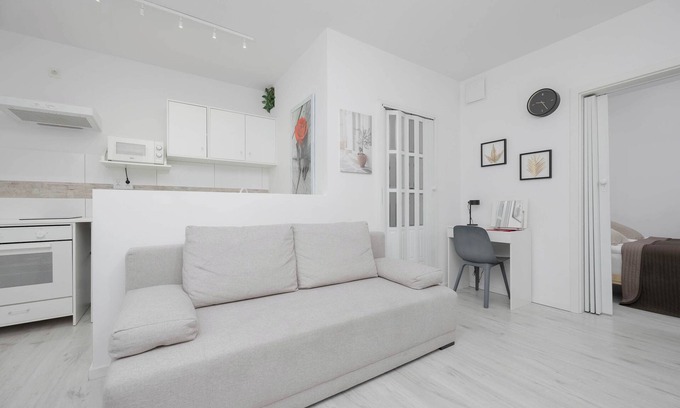 Piaseczno Apartamento | Sierakowskiego 25A | Bright Apartment | Parking