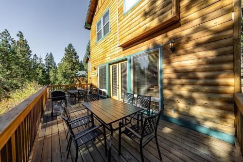 Shaver Lake Casa | Sierra Pines Villa5brmins To Lakegame Room