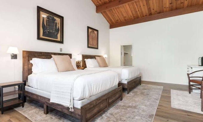 Springville Apartamento | Sierra Vista Room 8 Camp Nelson Lodge, Remote Stay