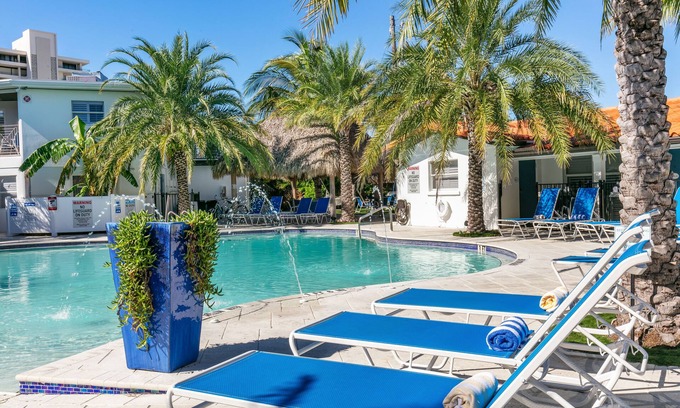 Siesta Key Village Complejo | Siesta Key Beach Resort and Suites
