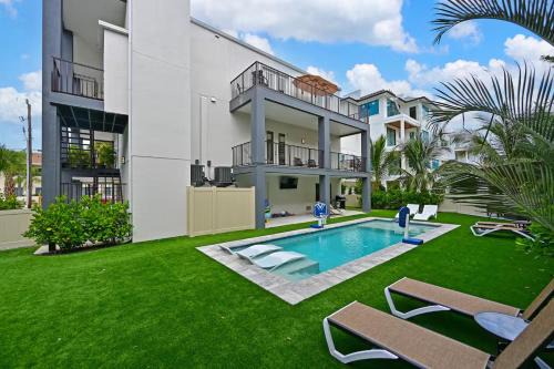 Siesta Key Casa | Siesta Key Coastal Getaway - Steps to the Beach