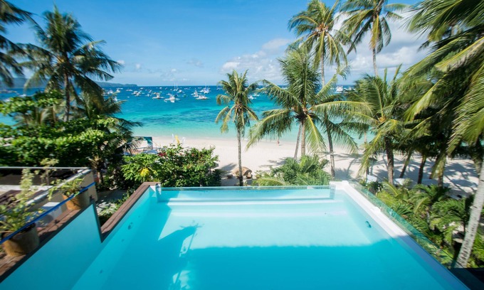 Manoc-Manoc Hotel | Signature Boracay Blue