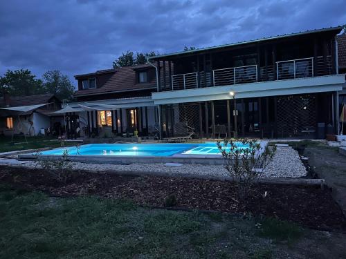 Bekes Cama Y Desayuno | Silver Horse Ranch