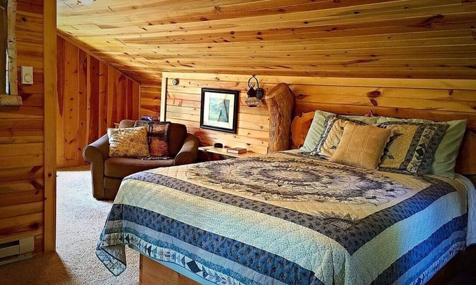 Rapid City Cabina | Silver Lining Cabin in the Black Hills near Mount Rushmore