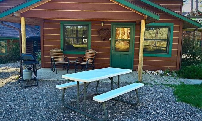 Rapid City Cabina | Silver Moon Black Hills Cabin