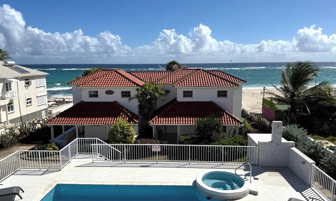 Silver Sands Villa | Las Silver Sands Beach Villas son ideales para actividades familiares.