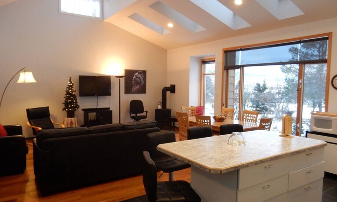 Vernon Casa | Silver Star Road Suites - Suite independiente de dos dormitorios