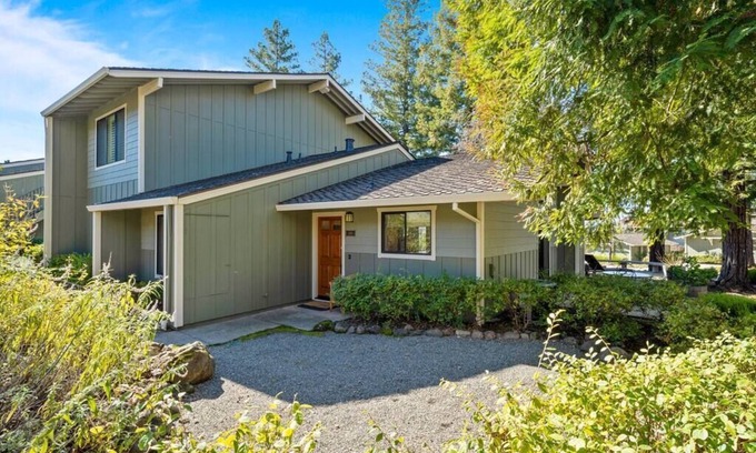 Napa Casa | Silverado Napa Breath Taking Remodel 3 bed 2 bath