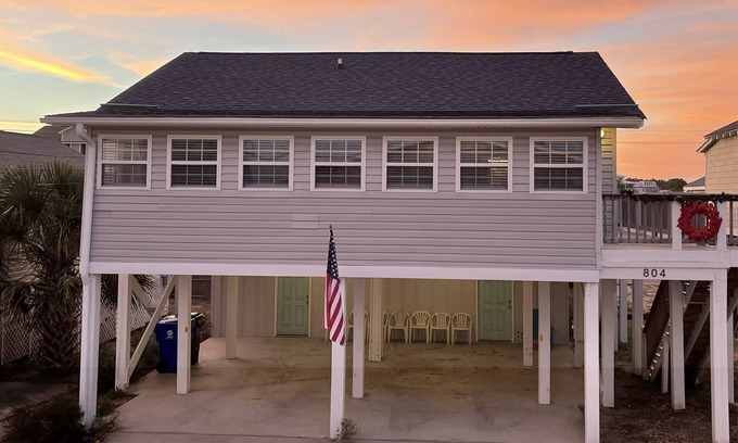 Carolina Beach Casa | Silvery Moon | Pet-Friendly, Across From Beach