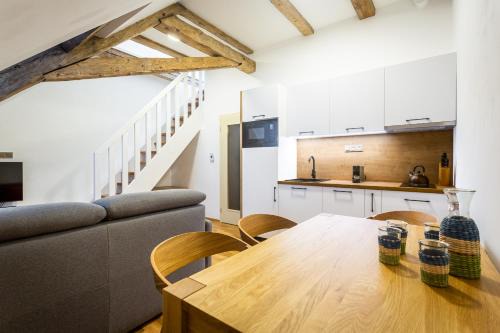 Bozi Dar Apartamento | Simba Boží Dar by Mountain ways