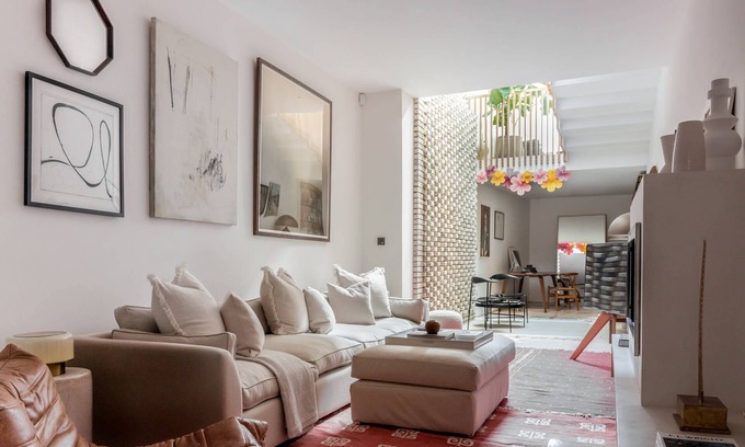 Pembridge Apartamento | Simon Close by onefinestay