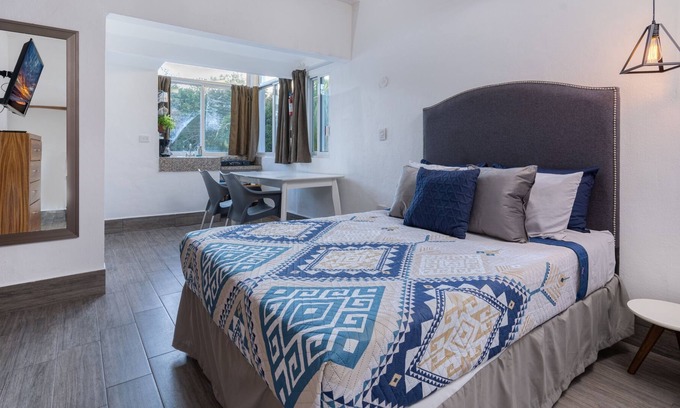 Tohoku Apartamento | Simply Comfort Tohoku Studios 10 min Beach