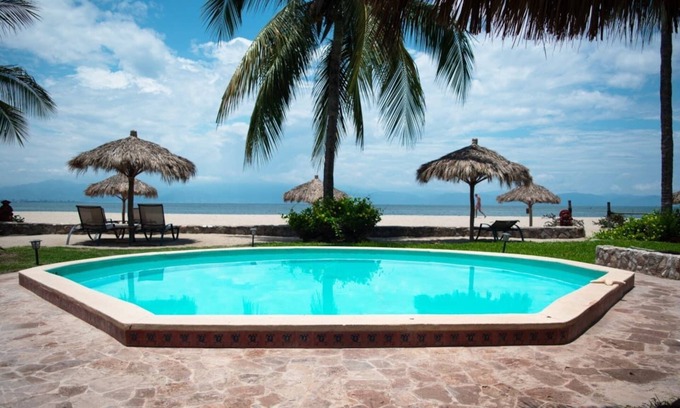 La Cruz de Huanacaxtle Cabina | SimplyBaku - Beach Amenecer