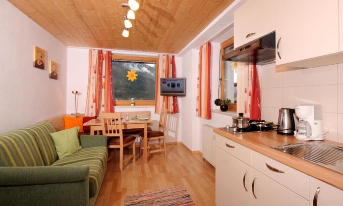 Vorderlanersbach Apartamento | Single Apartment Martlerhof