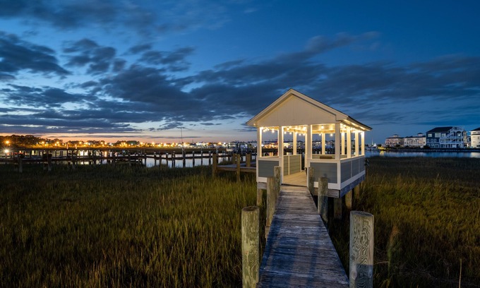 West Ocean City Casa | Single home BAY FRONT at 13019 Old Bridge Rd Ocean City, Md.