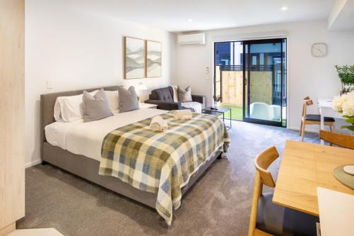 Christchurch City Centre Apartamento | Single Level, Studio Retreat, in Bath Street