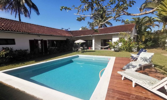 Juquehy Casa | Inicio de tierra con gran jardín y piscina - 4 habitaciones