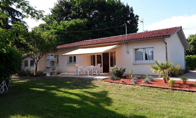 Mirande Casa | Single-storey house 110m², residential area, 500m from town center
