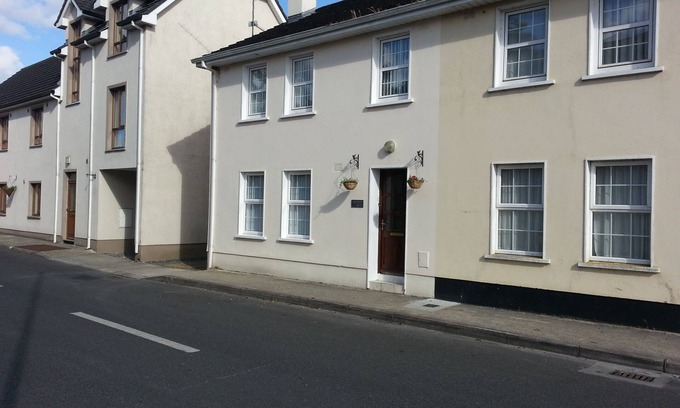 Keshcarrigan Casa | Sionna - Casa de pueblo de 3 habitaciones en el encantador pueblo de Keshcarrigan Co. Leitrim