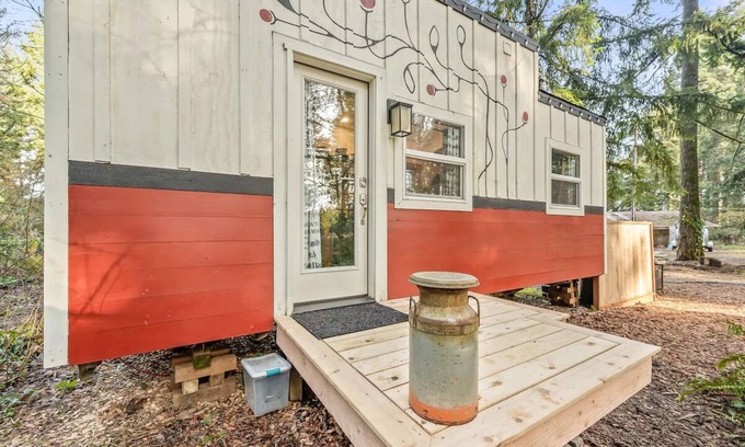Sherwood Apartamento | ¡PARA ESTRENAR! Pequeña casa temática del vino en el bosque cerca de bodegas
