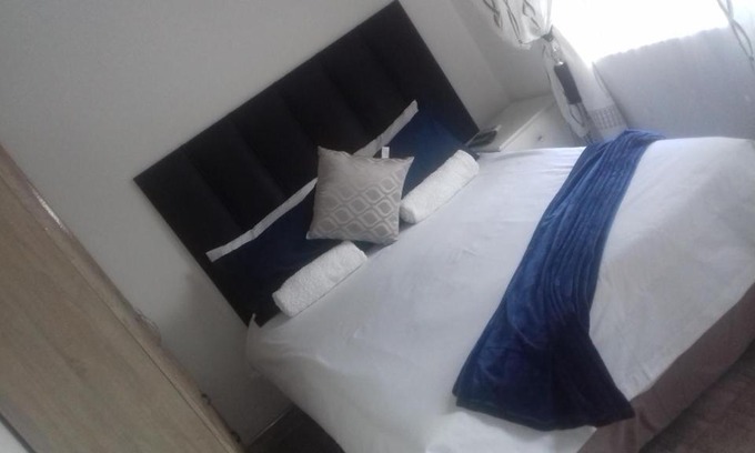 Emalahleni Casa | Sir Pinto Guesthouse