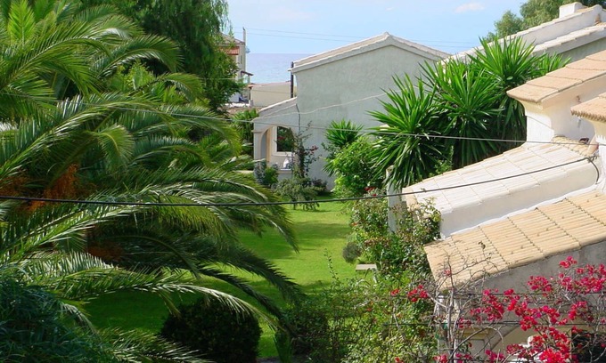 Almiros Beach Casa | SIRIOS VILLAS υτόνομες παραθαλάσσιες βίλες