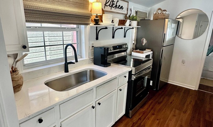 Myrtle Beach Casa | Site N40 Charmingly beautiful 2 bdrm newly remodeled bungalow Ocean Lakes!