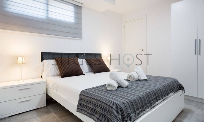 Vallpineda Apartamento | SITGES PINE VALLEY - Con piscina y jardín