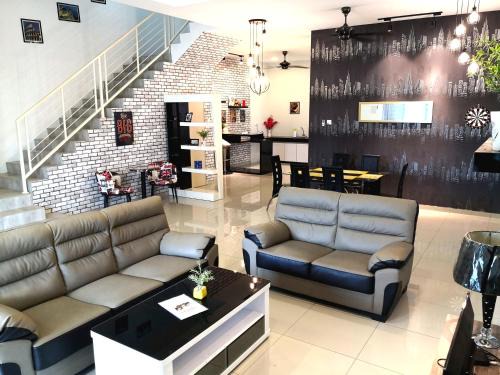 Tersusun Pundut Casa | Sitiawan Teluk Batik 16ModernHome Private Pool Karaoke BBQ 15PAX