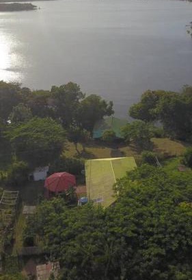 Silves Casa | Sitio completo no rio aneba com quiosque e praia