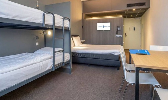 Municipality of Sittard-Geleen Hotel | Sittard Wellness Stay – Cozy Rooms with Access to Spa, Gym & Sauna - 3 Units