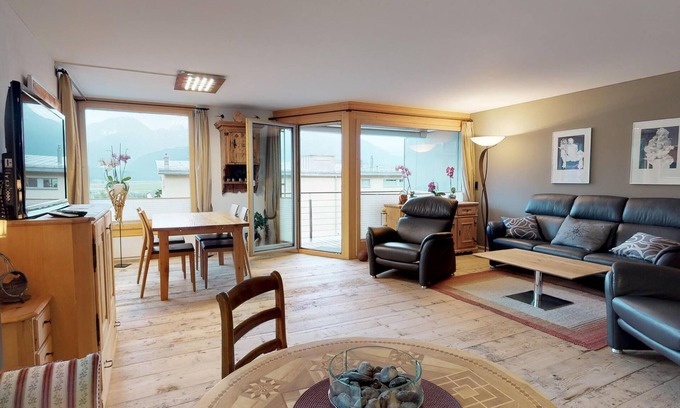 Samedan Apartamento | Apartamento moderno y rústico en una muy buena ubicación.