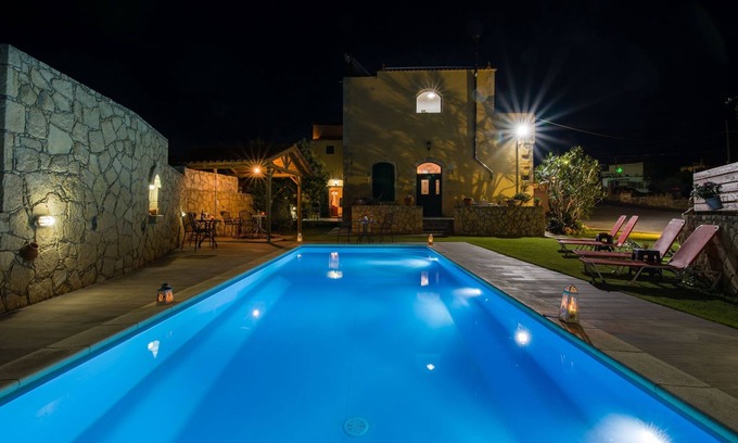 Chorafakia Apartamento | Skandalis - Kalliopi with pool