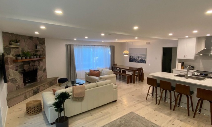 Saugeen Shores Cabaña | Ski chalet right on ski club property!
