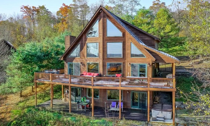 McHenry Casa | Ski Country Vista