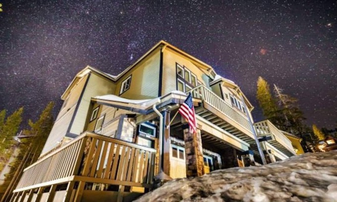 Kirkwood Cabaña | Ski-in 1 bedroom @Kirkwood “Caples Cottage”