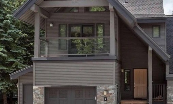 Upper Village Casa | Ski ~ En ~ / Out Townhouse Whistler-Blackcomb y-Sleeps 10 Bañera de hidromasaje