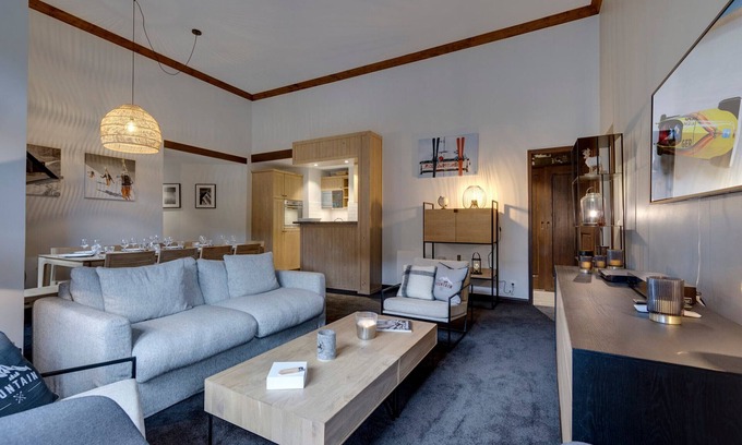 Bourg-Saint-Maurice Apartamento | Apartamento a pie de pistas con piscina y spa