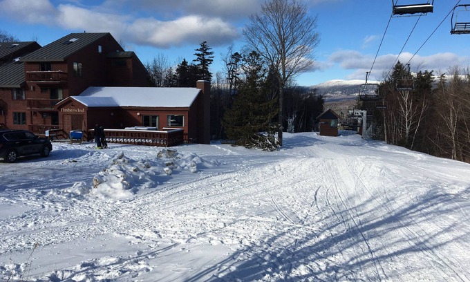 Carrabassett Valley Condominio | Apto para familias Ski In Ski Out Sugarloaf Condo en Snubber Trail Mid Station en Mt
