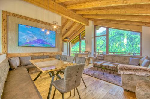 Kaprun Casa | Ski-in Ski-out Chalet Maiskogel 17A - by Alpen Apartments