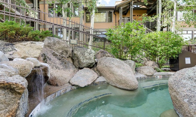 Snowmass Village Apartamento | Ski-in/ski-out Studio in Aspen Snowmass Ski Resort