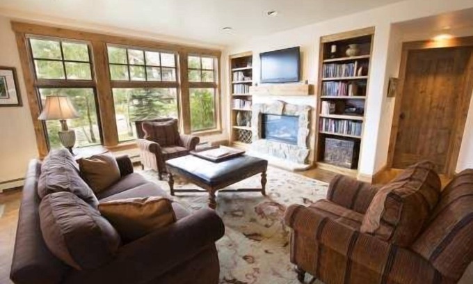 Crested Butte Condominio | Ski In/Ski Out "WestWall Lodge" Luxury Mountain Accommodation A104