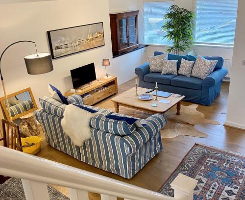 Penarth Casa | Skipper’s Cottage - Perfect for Cardiff & Penarth