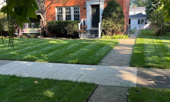 Skokie Casa | Skokie 9 bed 4 bedrooms house