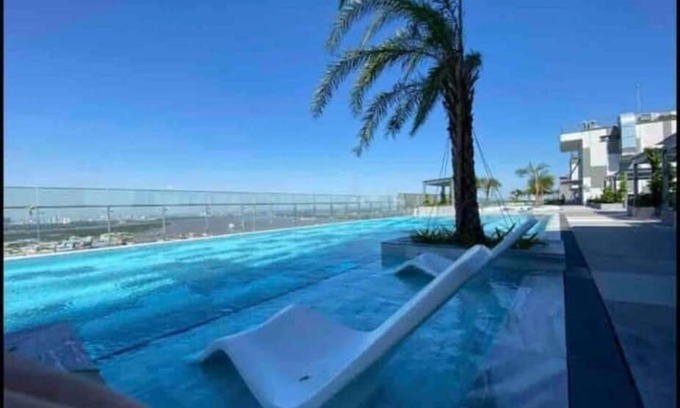 District 7 Apartamento | Sky 89 Luxury Apartment 1 Bedroom River View+Nflix