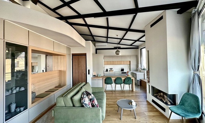 Dafni Apartamento | Sky Apt Unique, Spotless, 2BR, 2BA, Stunning View