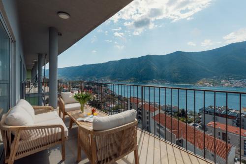 Dobrota Apartamento | Sky Bay Residence