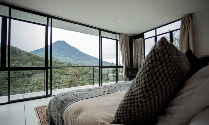 Antigua Guatemala Apartamento | Sky Dancer Villa Studio de Lujo: Vista Volcán
